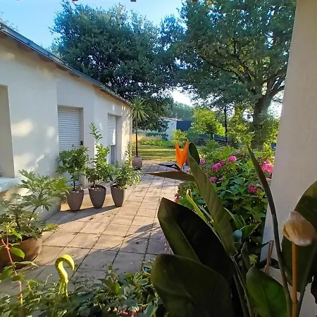 Appartement Meuble Chez Marie Et Dom Saint-Léger-les-Vignes